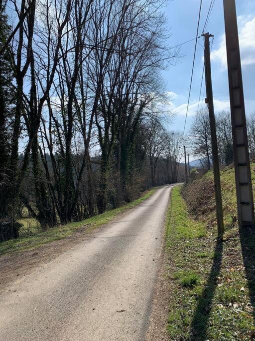 Gite Maison Du Trottoir, Sussac Luaran gambar